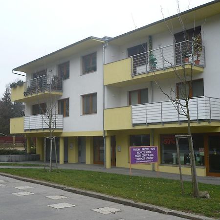 Apartman Anezka Luhačovice Dış mekan fotoğraf